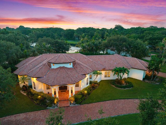 4051 E RIDGEVIEW Drive, Davie, FL 33330