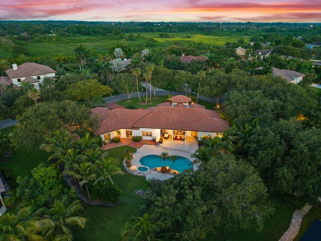4051 E RIDGEVIEW Drive, Davie, FL 33330