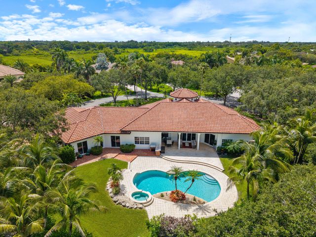 4051 E RIDGEVIEW Drive, Davie, FL 33330
