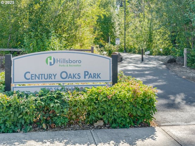 4395 Se CENTURY Blvd, Hillsboro, OR 97123