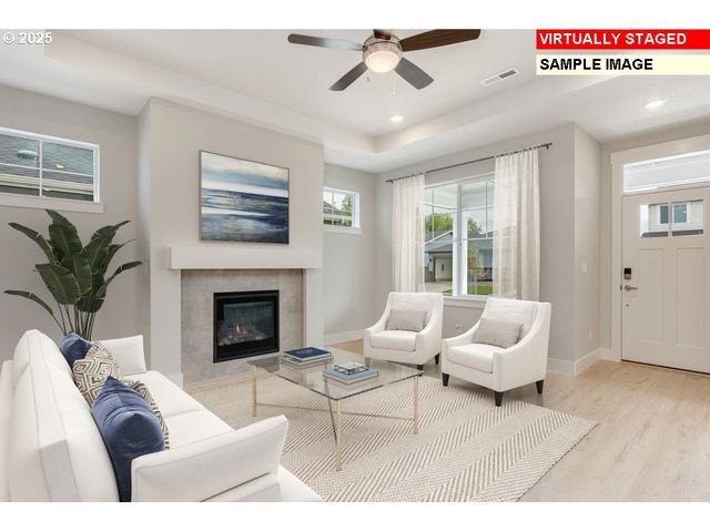 4395 Se CENTURY Blvd, Hillsboro, OR 97123