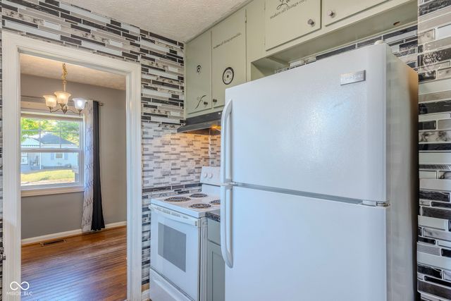 825 Kappes Street, Indianapolis, IN 46221
