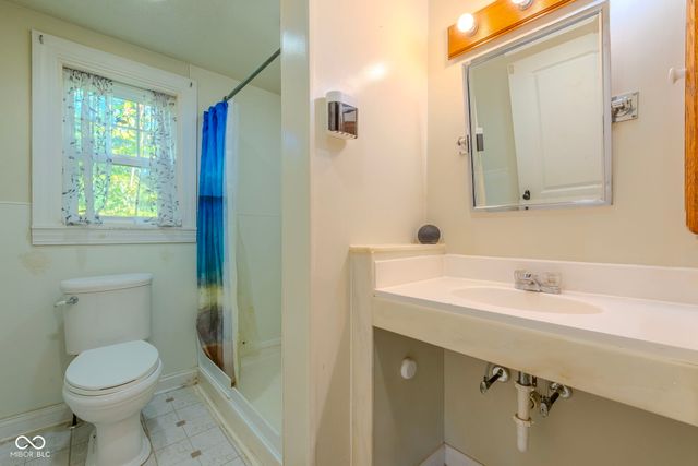 825 Kappes Street, Indianapolis, IN 46221