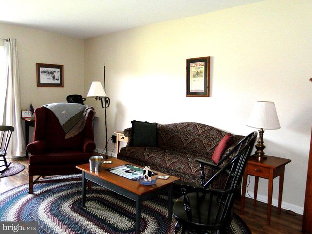 15 KEARNEY DR, North Wales, PA 19454