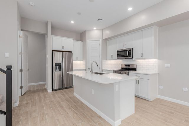 5039 E Campo Bello Drive, Scottsdale, AZ 85254