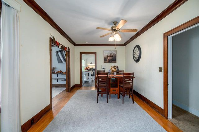230 E IRVING AVENUE, Oshkosh, WI 54901
