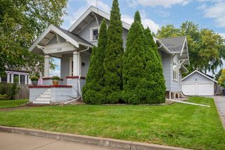 230 E IRVING AVENUE, Oshkosh, WI 54901