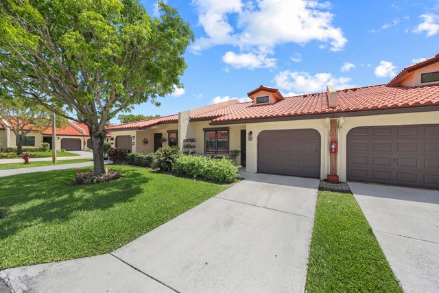 39 Bethesda Park Circle L39, Boynton Beach, FL 33435