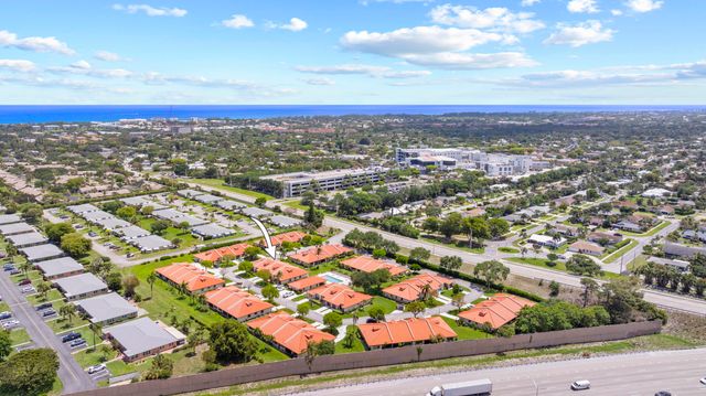 39 Bethesda Park Circle L39, Boynton Beach, FL 33435