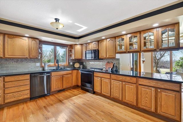 10123 Fertile Ridge Road, Mount Horeb, WI 53572