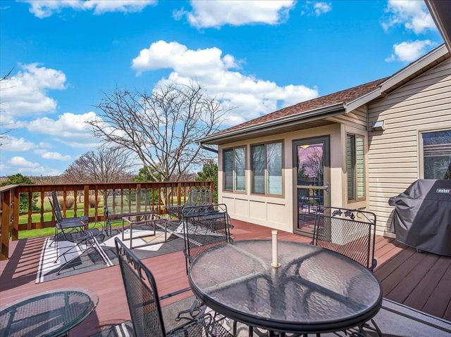 10123 Fertile Ridge Road, Mount Horeb, WI 53572