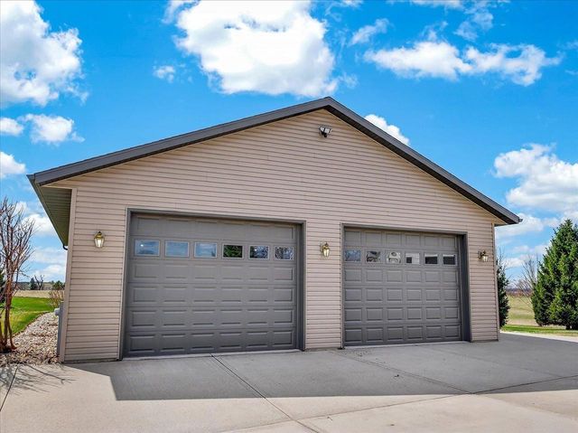 10123 Fertile Ridge Road, Mount Horeb, WI 53572