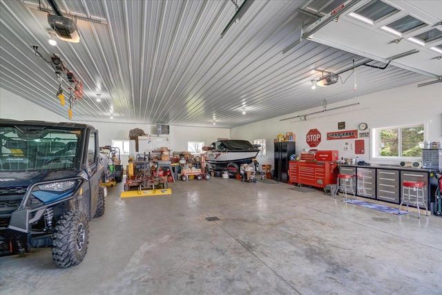 10123 Fertile Ridge Road, Mount Horeb, WI 53572