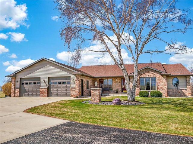 10123 Fertile Ridge Road, Mount Horeb, WI 53572