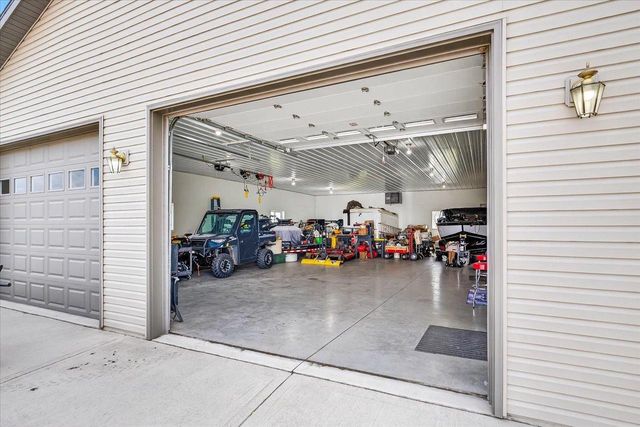10123 Fertile Ridge Road, Mount Horeb, WI 53572
