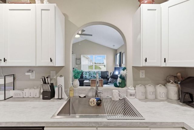 133 Star Gazer Drive, Georgetown, KY 40324