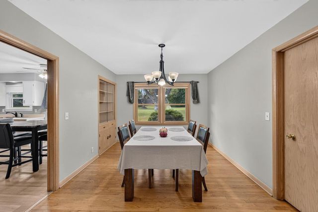3523 W Pelican LANE, Brown Deer, WI 53209