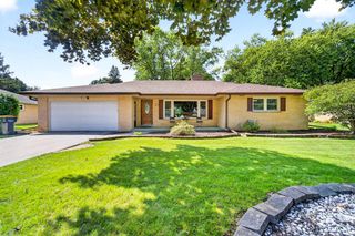 3523 W Pelican LANE, Brown Deer, WI 53209