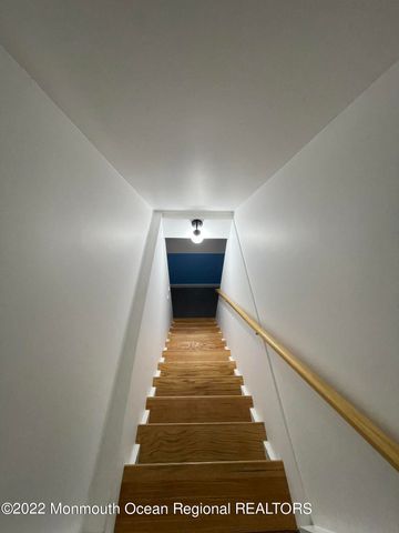 282 Berger Avenue, Oakhurst, NJ 07755