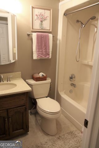 1125 Transylvania Drive, Sandersville, GA 31082