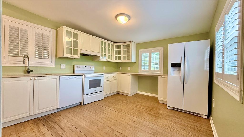 Image 16 of property listing at 1710 BRYANT STREET, Kissimmee, FL 34746