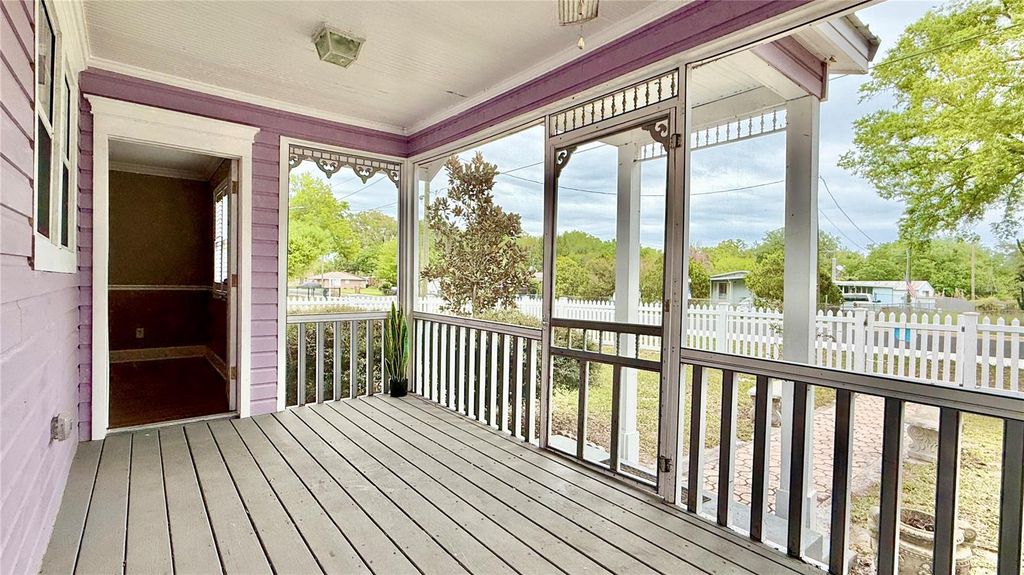 Image 8 of property listing at 1710 BRYANT STREET, Kissimmee, FL 34746