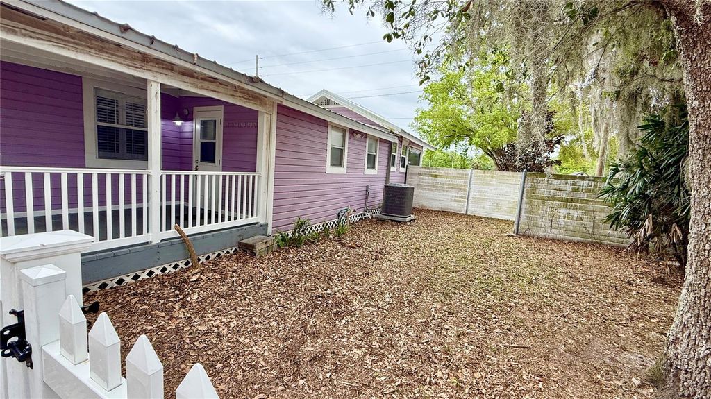 Image 10 of property listing at 1710 BRYANT STREET, Kissimmee, FL 34746