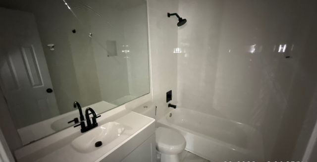 3155 E Ledbetter Drive, Dallas, TX 75216