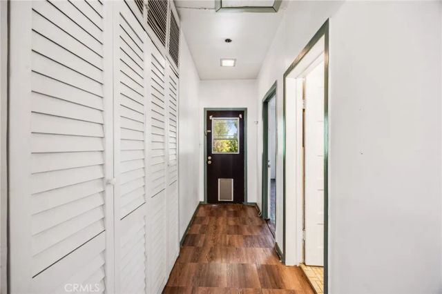 918 Terrace 49, Los Angeles, CA 90042