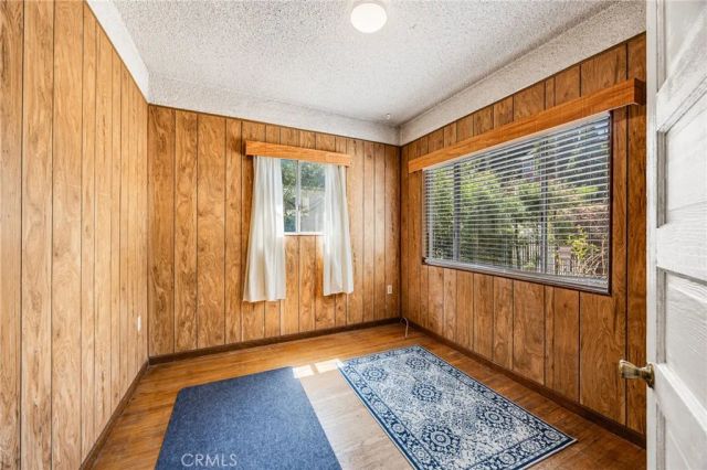 918 Terrace 49, Los Angeles, CA 90042