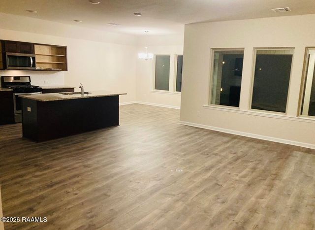 7004 Silverlake Drive, Maurice, LA 70555