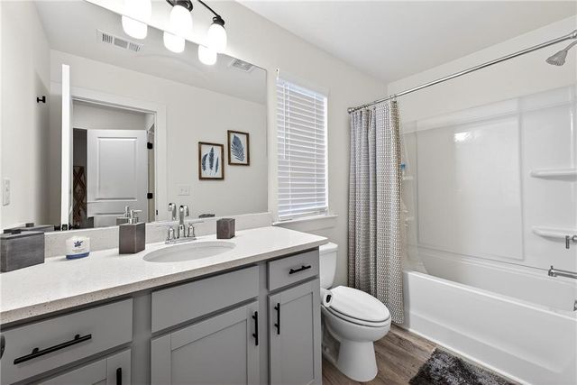 33 Steelwood Drive, Winder, GA 30680