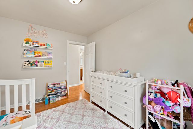 25 E Wilson Avenue, Lombard, IL 60148