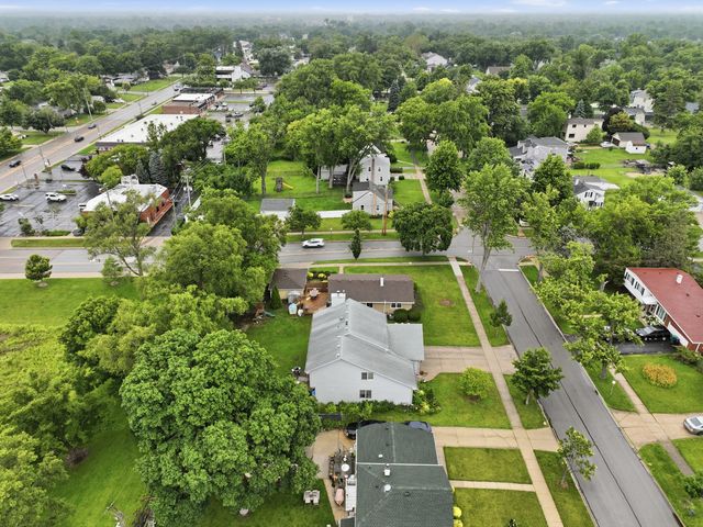 25 E Wilson Avenue, Lombard, IL 60148