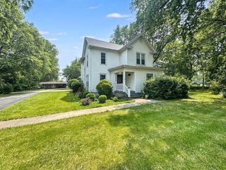 1204 W Reynolds Street, Pontiac, IL 61764