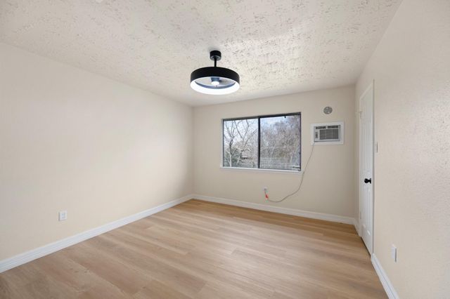 6900 Foxcroft Lane, Humble, TX 77338