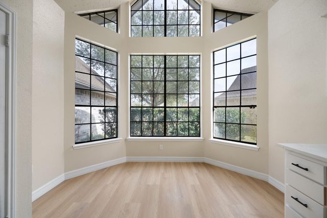 6900 Foxcroft Lane, Humble, TX 77338