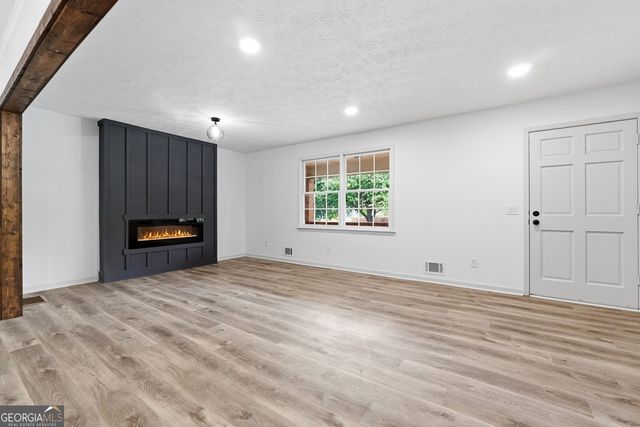 1662 Graduate Lane, Lawrenceville, GA 30044