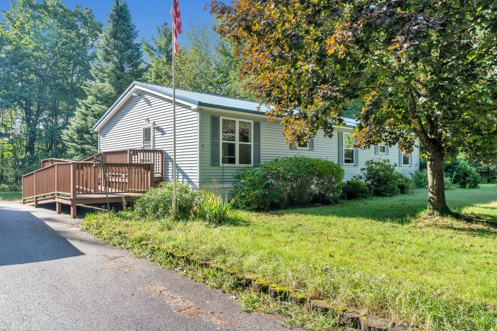64 Loop Road, Wells, ME 04090 — exterior