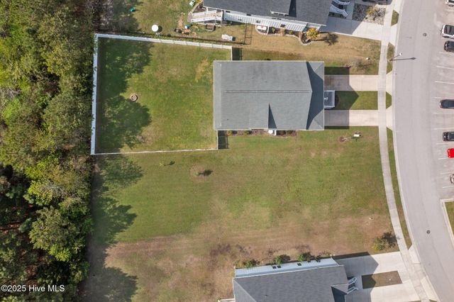 372 Summerhouse Drive, Holly Ridge, NC 28445