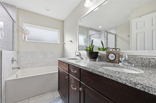 25118 SW 9TH LANE, Newberry, FL 32669