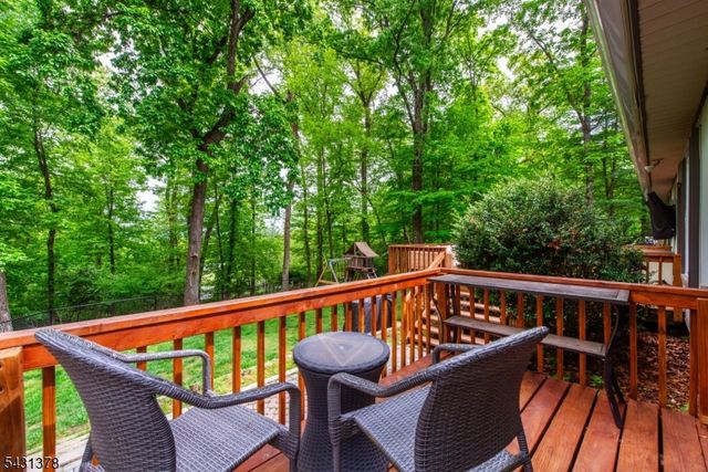 32 Foremost Mountain Rd, Montville Twp., NJ 07082