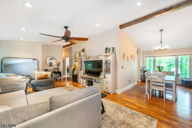 32 Foremost Mountain Rd, Montville Twp., NJ 07082