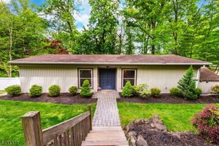 32 Foremost Mountain Rd, Montville Twp., NJ 07082