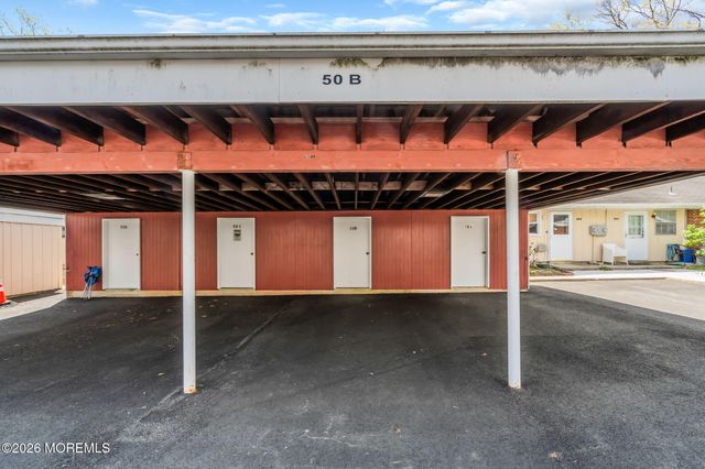 50B Cambridge Court 100b, Lakewood, NJ 08701