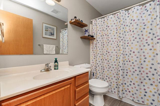 701 SE Dovetail Road 7, Grimes, IA 50111
