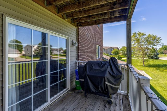 701 SE Dovetail Road 7, Grimes, IA 50111