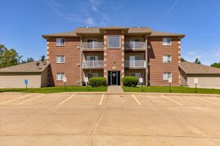 701 SE Dovetail Road 7, Grimes, IA 50111
