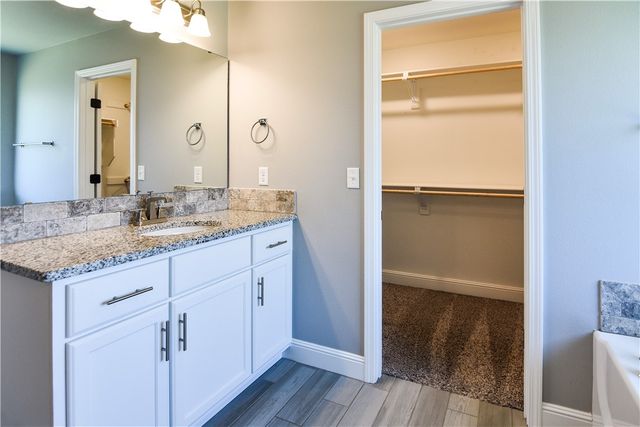 531 Melrose Place, Bentonville, AR 72712