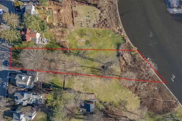 729 Stuart Avenue, Mamaroneck, NY 10543